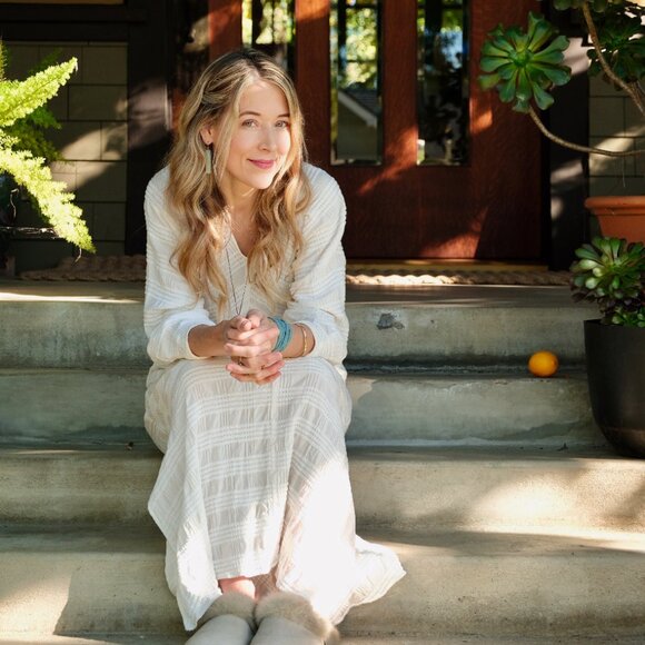 Meet your Posher, Linda - Picture 2 of 3